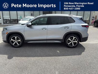 New 2025 Volkswagen Tiguan SE