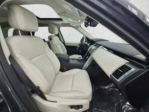 Certified 2026 Land Rover Discovery S AWD/4WD image 25