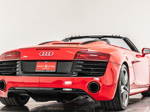 Used 2014 Audi R8 V10 AWD/4WD image 9