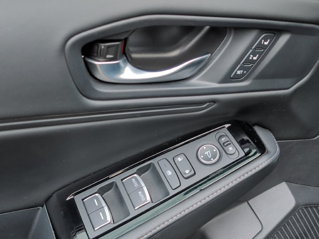 Used 2024 Honda Accord Touring image 15