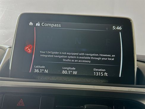 Used 2019 FIAT 124 Spider Classica image 17