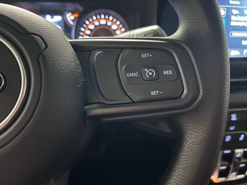 New 2026 Jeep Gladiator Sport image 10