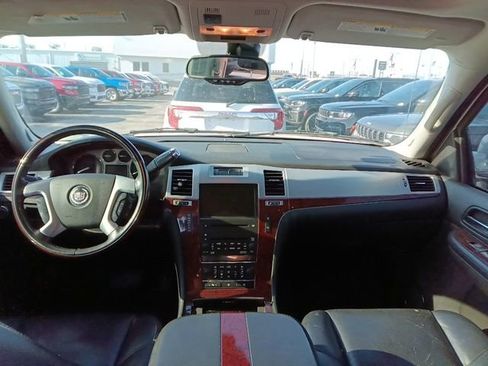 Used 2008 Cadillac Escalade EXT AWD/4WD image 13