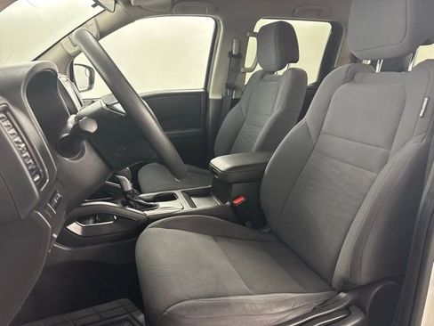 Used 2024 Nissan Frontier S image 15
