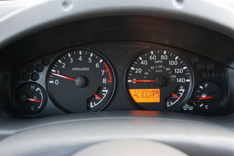 Used 2009 Nissan Frontier SE w/ SE Value Truck Pkg RWD image 40
