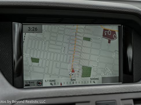 Used 2013 Mercedes-Benz E 350 E 350 image 38