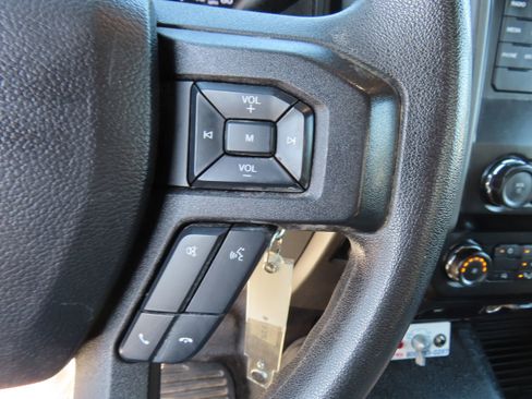 Used 2019 Ford F550 2WD Regular Cab Super Duty image 25