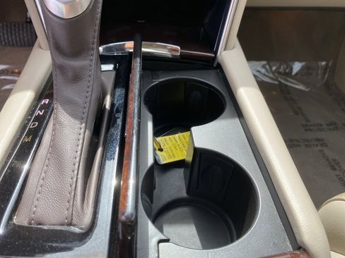 Used 2017 Cadillac XTS Luxury w/ Driver Awareness Package image 40