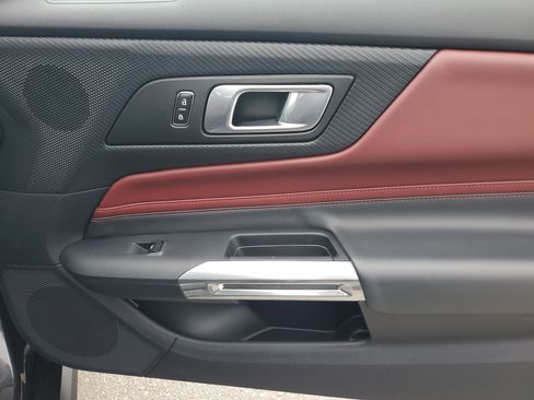 Used 2024 Ford Mustang GT Premium image 20