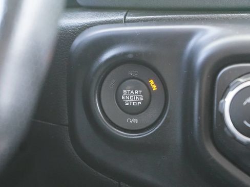 Used 2022 Jeep Gladiator Mojave w/ Cold Weather Group AWD/4WD image 25