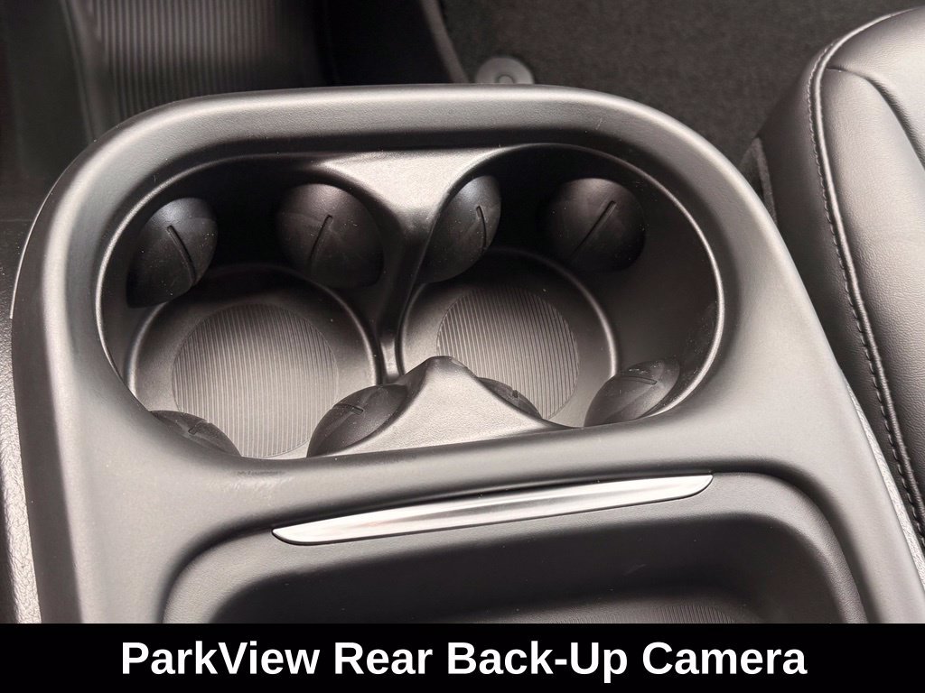 New 2027 Chrysler Pacifica Select w/ Family Tech Group FWD image 14