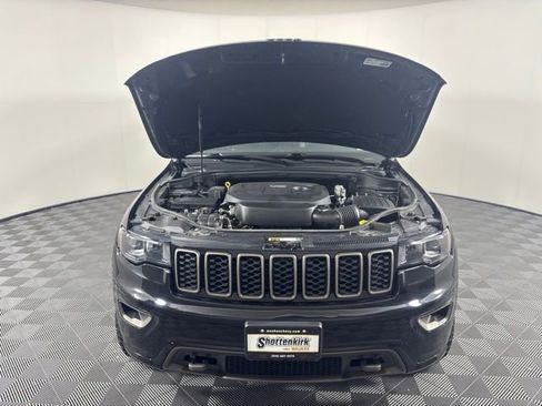 Used 2017 Jeep Grand Cherokee Limited 75th Anniversary AWD/4WD image 39