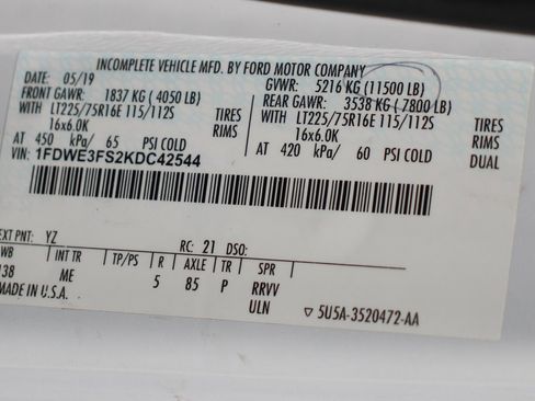 Used 2019 Ford E-350 and Econoline 350 Super Duty image 41