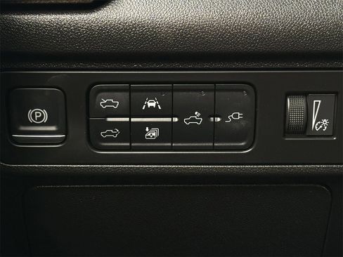 Certified 2025 GMC Hummer EV 3X w/ Battery Pack, 24 Module Pack image 21