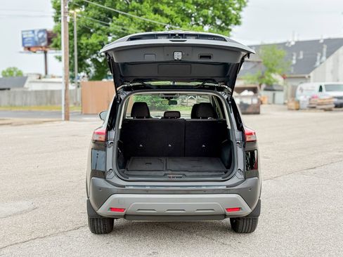 Used 2023 Nissan Rogue SV AWD/4WD image 30