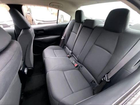 Used 2024 Toyota Corolla LE image 20