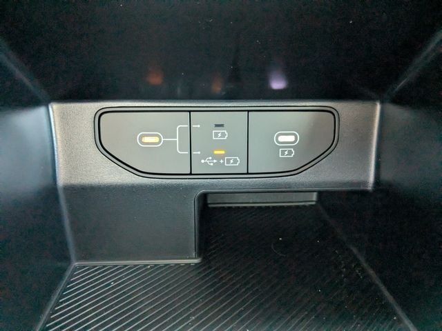New 2026 Kia Sorento LX FWD image 24