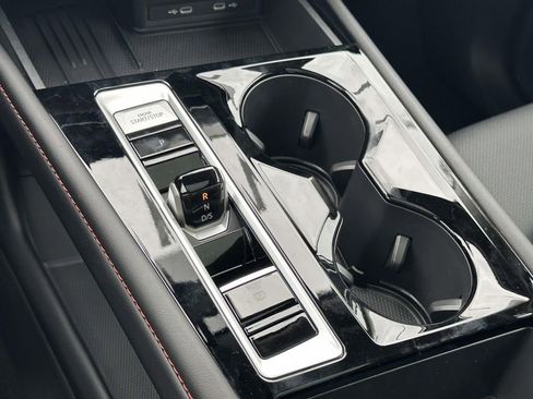 New 2026 Volkswagen Atlas Peak Edition AWD/4WD image 24