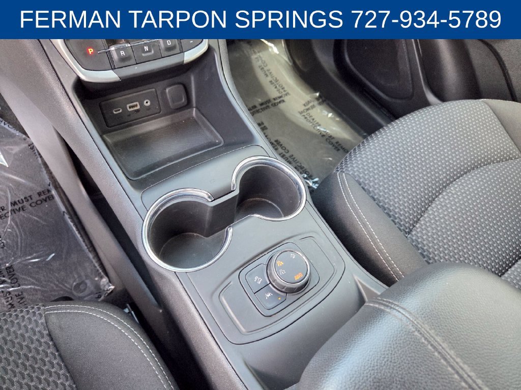 Used 2024 GMC Terrain SLE AWD/4WD image 28