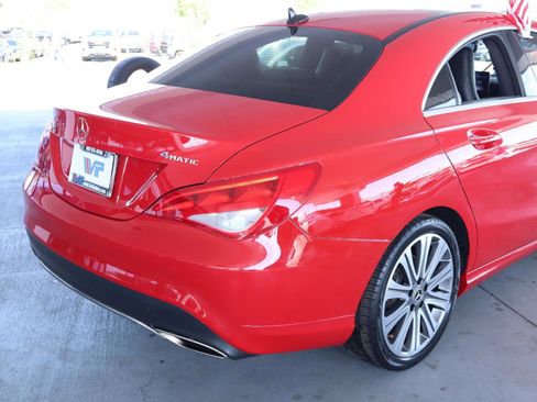 Used 2018 Mercedes-Benz CLA 250 4MATIC image 7