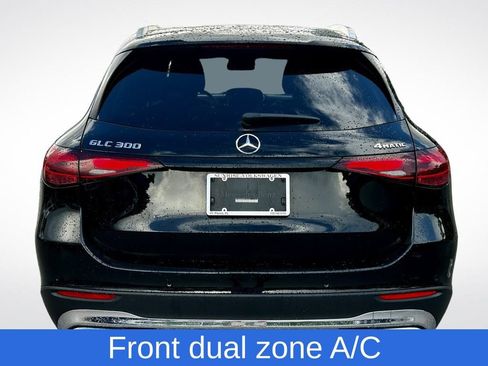 Used 2024 Mercedes-Benz GLC 300 4MATIC image 5