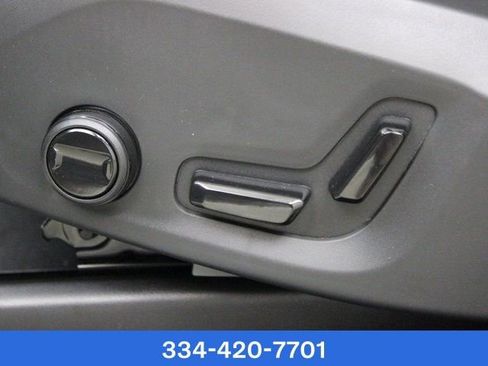 New 2024 Volvo XC90 B6 Plus w/ Protection Package image 12