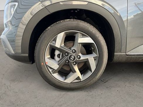 New 2026 Hyundai Venue SEL image 17