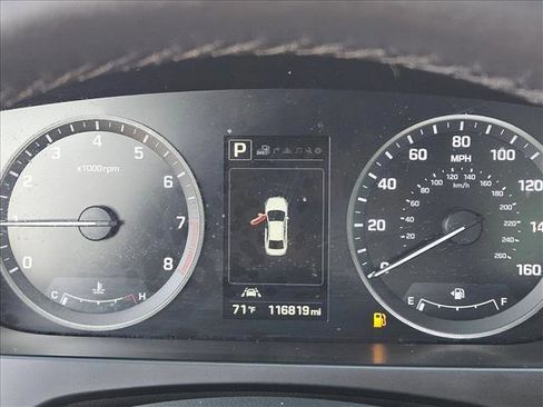 Used 2017 Hyundai Sonata Limited w/ Ultimate Package 04 image 10