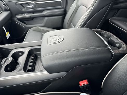 New 2026 RAM 1500 Laramie AWD/4WD image 25