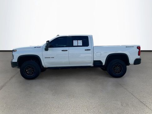 Used 2025 Chevrolet Silverado 2500 ZR2 w/ ZR2 Bison Edition AWD/4WD image 4