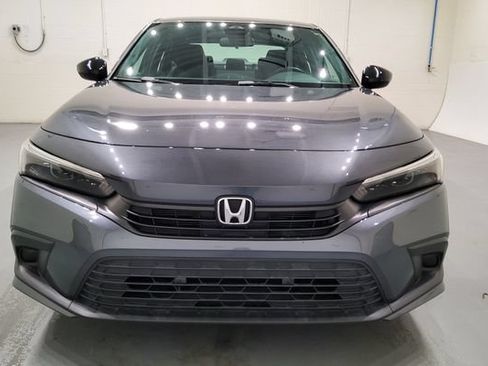 Used 2024 Honda Civic Sport image 2
