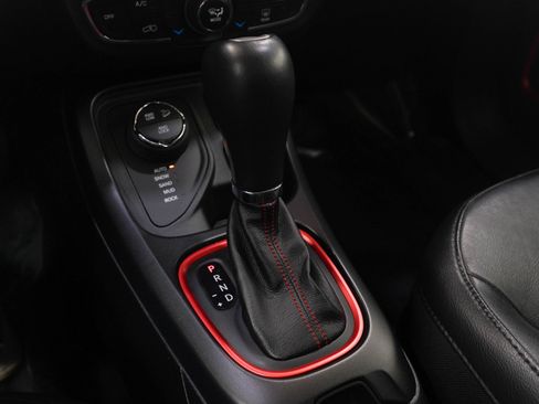 Used 2018 Jeep Compass Trailhawk w/ Safe & Security Group image 25