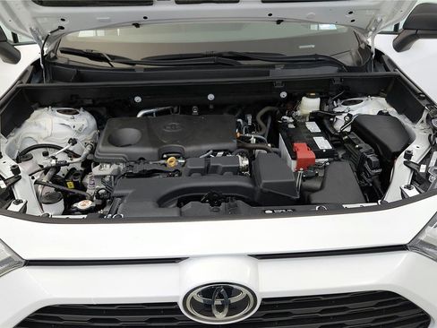 Used 2023 Toyota RAV4 LE image 15