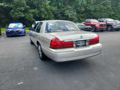 Used 2005 Mercury Grand Marquis GS RWD image 7