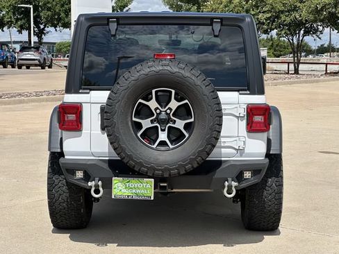 Used 2021 Jeep Wrangler Rubicon AWD/4WD image 4