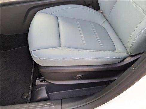 Certified 2026 Mercedes-Benz GLA 250 image 4