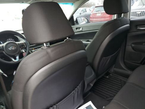 Used 2016 Kia Optima LX image 10