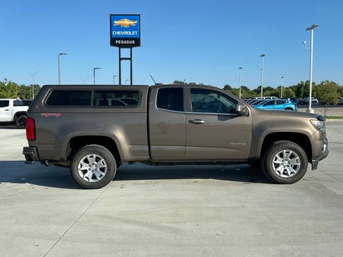 Used 2016 Chevrolet Colorado LT w/ LT Convenience Package AWD/4WD image 6