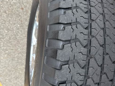 Used 2006 HUMMER H3 AWD/4WD image 12
