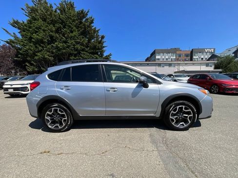 Used 2017 Subaru Crosstrek 2.0i Limited AWD/4WD image 9