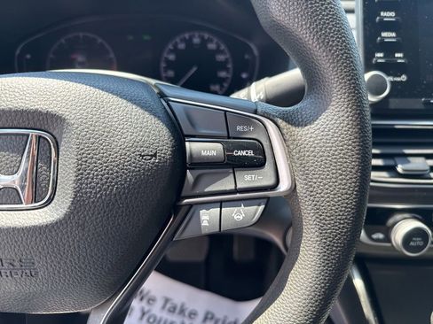 Used 2018 Honda Accord LX image 15