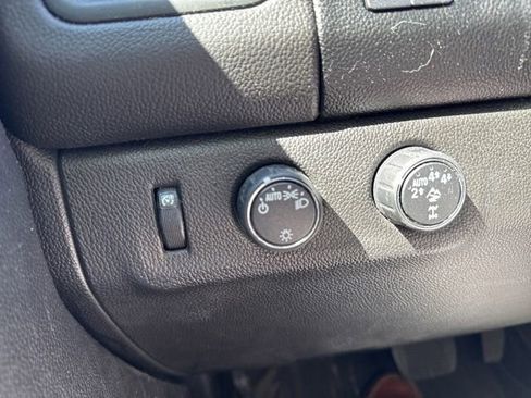 Used 2018 Chevrolet Colorado ZR2 AWD/4WD image 19