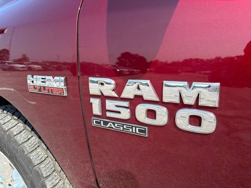 Used 2019 RAM 1500 Big Horn AWD/4WD image 13