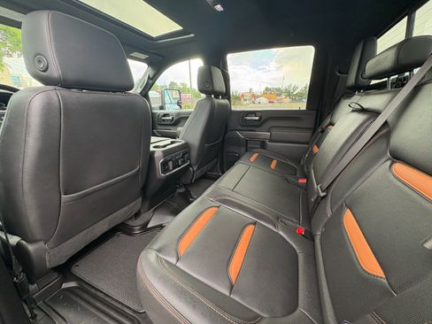 Used 2023 GMC Sierra 3500 AT4 w/ AT4 Premium Plus Package AWD/4WD image 23