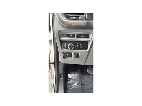 Used 2021 Ford F150 Lariat AWD/4WD image 13