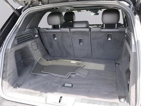 Used 2024 Land Rover Range Rover Sport Dynamic SE image 16