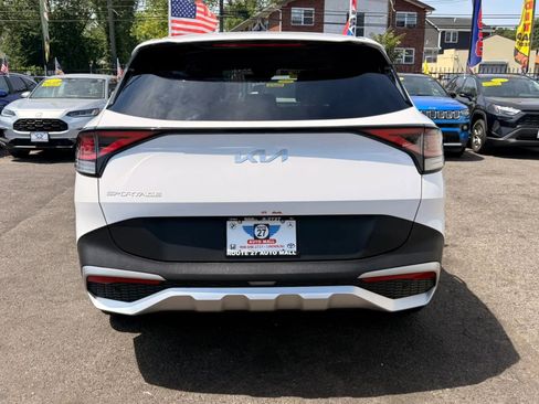 Used 2025 Kia Sportage LX FWD image 6