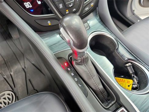 Used 2020 Buick Envision Essence image 27