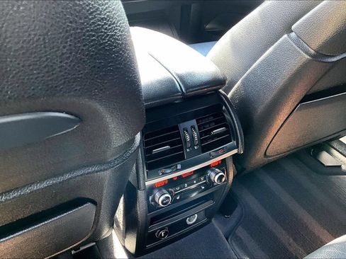 Used 2016 BMW X5 xDrive50i AWD/4WD image 33
