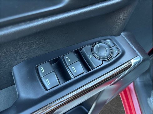 Used 2019 GMC Sierra 1500 Elevation w/ Elevation Value Package image 19